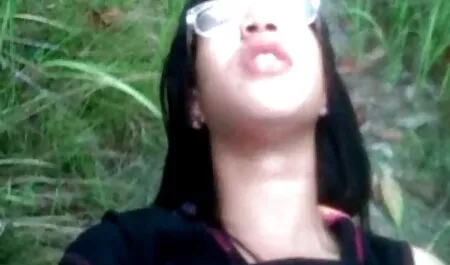 Ba cô gái tóc vàng lỗ fim sec nguoi va thu và mông.