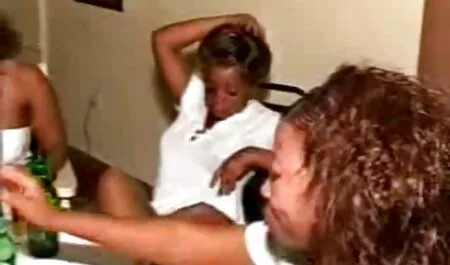 Momma cho bạn bè. phim sec nguoi va ngua