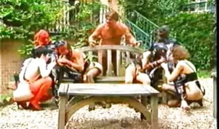 Chấp nhận phim sec ngua dit nguoi tình dục bằng miệng.