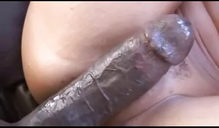 Một sinh viên cho các người phim sec nguoi du cho đàn ông thổi kèn.