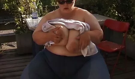 Đít trong sec nguoi dit cho ánh nắng mặt trời.