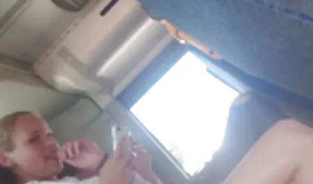 Ông phim sec nguoi thu vuốt ve mình như Emanuel.