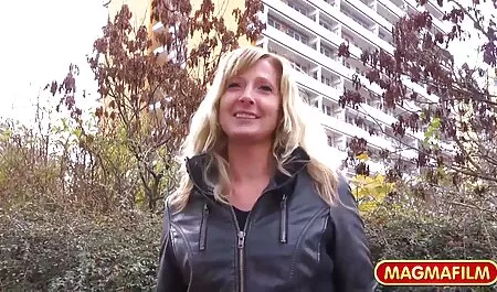 Fuck trong âm đạo ba cũng được thực hiện. sec nguoi du cho