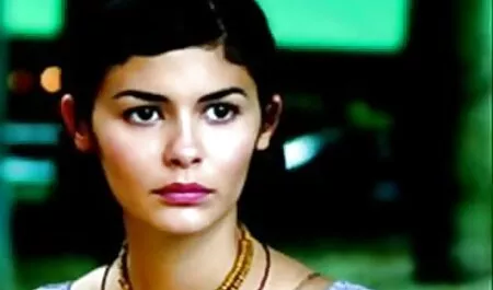 Cô gái đã sem phim sec nguoi va thu sẵn sàng cho sex.