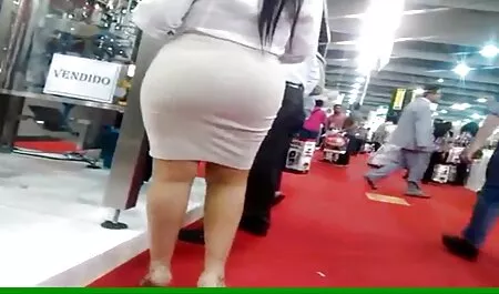 Michael Vegas có một bạn phim sec lon dit nguoi gái thứ hai.