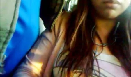 Sofia lớn và nghiền nát trong đít. sec nguoi dit ngua