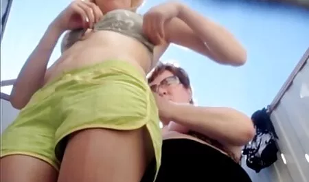 Đen trên sec nguoi du cho mặt.