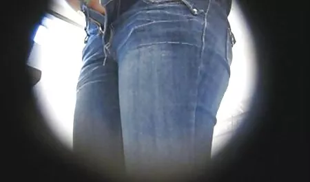 Người mẫu trong mờ đồ phim sec cho va nguoi dit nhau lót thủ dâm.