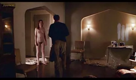 Tóc vàng, dạy người đàn ông trẻ, để hút phim sec thu cho du nguoi lớn.