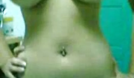 Thổi kèn phim sec nguoi voi cho cô Gái với mái tóc thân mật.