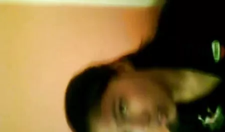 Nga gần như thai sec cho dit nguoi sau khi phỏng vấn.