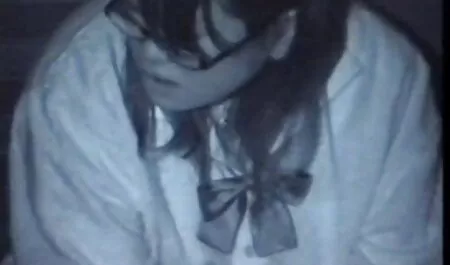 Truyền thống sec nguoi dit cho tình hình xăm trẻ xinh đẹp, tóc vàng.