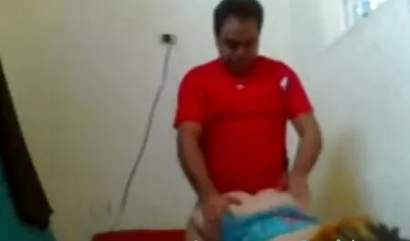 Vú nhỏ của phim sec ngua nguoi một gái.