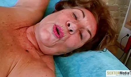 Ép vặn tóc phim sec khi dit nguoi đỏ.