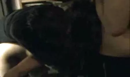 Đưa miệng cho những phim sec nguoi du thu món quà.