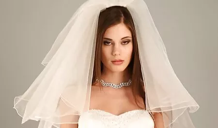 Các cô gái tóc vàng phim sec nguoi du cho trong hai lỗ.