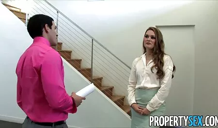 Cô gái nga tình dục. phim sec nguoi va cho