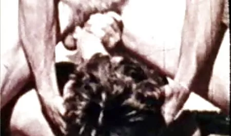 Zoe Nở trong sec nguoi choi cho đít.