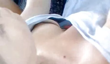 Các secthuvat cô gái, muốn tình dục, và đạt được nó.