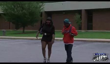 Một cô gái xinh đẹp. phim sec nguoi dit lon