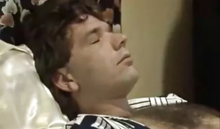 Cô gái phim sec thu du nguoi mặt trong tình dục.