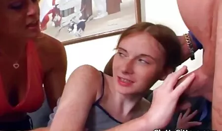 Một phim sec nguoi dit lon sinh viên, một người đàn ông có râu.