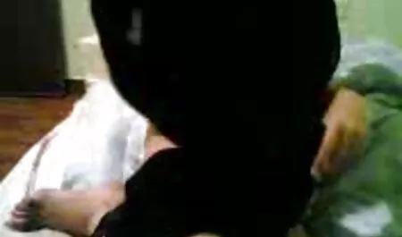 Uốn cong để làm vui lòng một người đàn ông. sec thu ngua dit nguoi