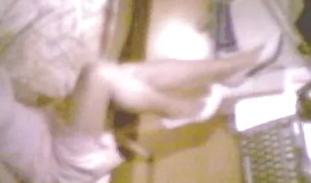 Ba gái chia sẻ eldak. sec nguoi dit lon