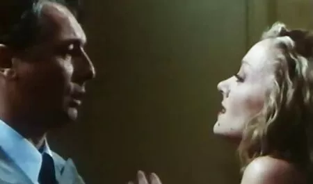 Busty nghiệp dư trong âm phim sec heo dit nguoi đạo và giữa ngực.