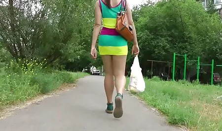 Y tá tính phim sec thu vat kiên nhẫn chân tay.