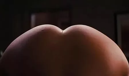 Mặc quần lót bên ngoài. phim sec cho va nguoi dit nhau