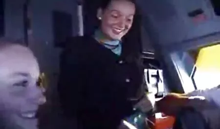 Già cụt chân ở phía trước của những kẻ bị nguyền Rủa người đàn ông trẻ. phim sec thu nguoi