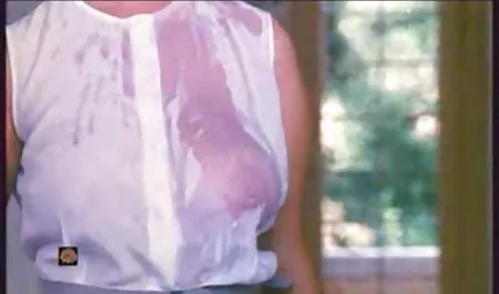 Bóp người bạn của phim sec khi dit nguoi cô.