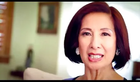 Mát-xa sec heo dit nguoi bằng tay.