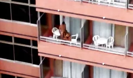 Cô gái cọ xát với Người phim sec thu du nguoi đàn ông thành viên.