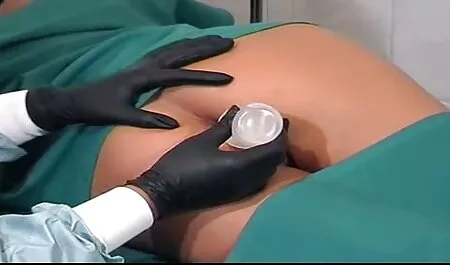 Satan chị hói ở trong xe. fim sec nguoi va thu